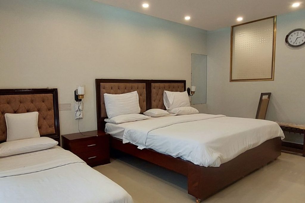 Triple Room